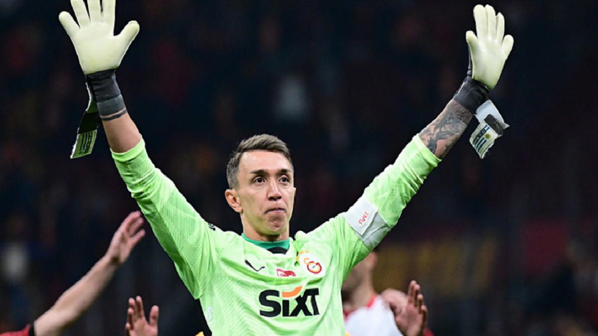 Galatasaray’ın üçüncü golü Fernando Muslera’dan geldi