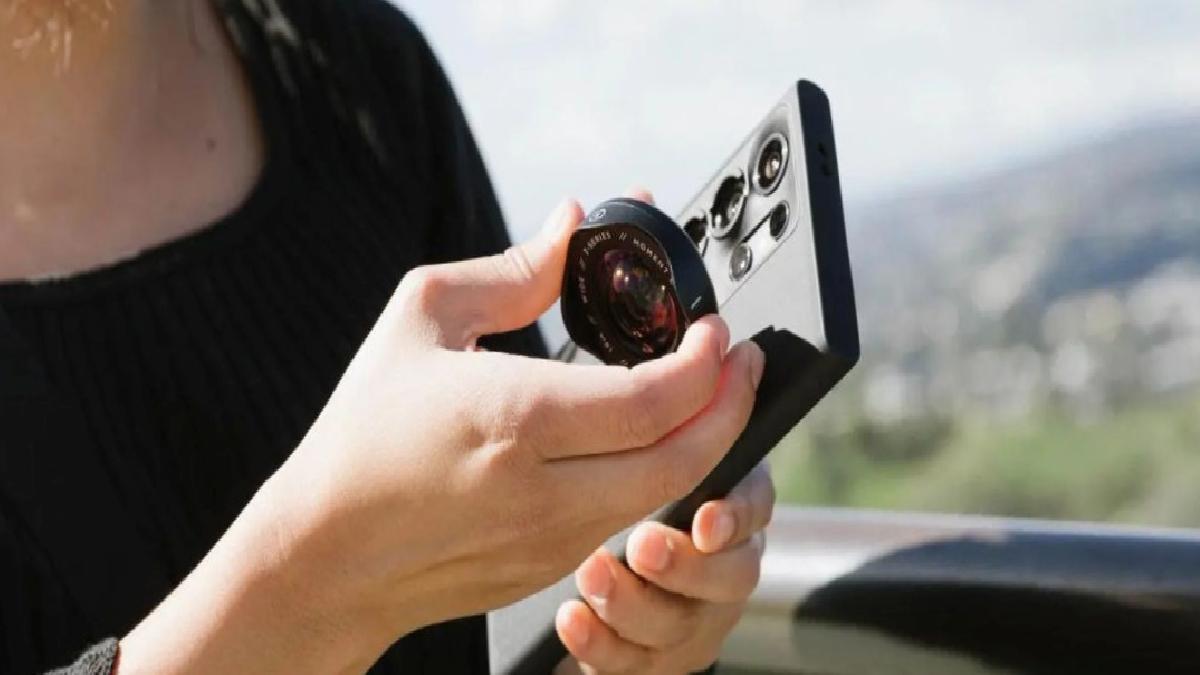 Galaxy Zoom serisi geri mi dönüyor? Samsung değiştirilebilir lensli telefonlar üzerinde çalışıyor