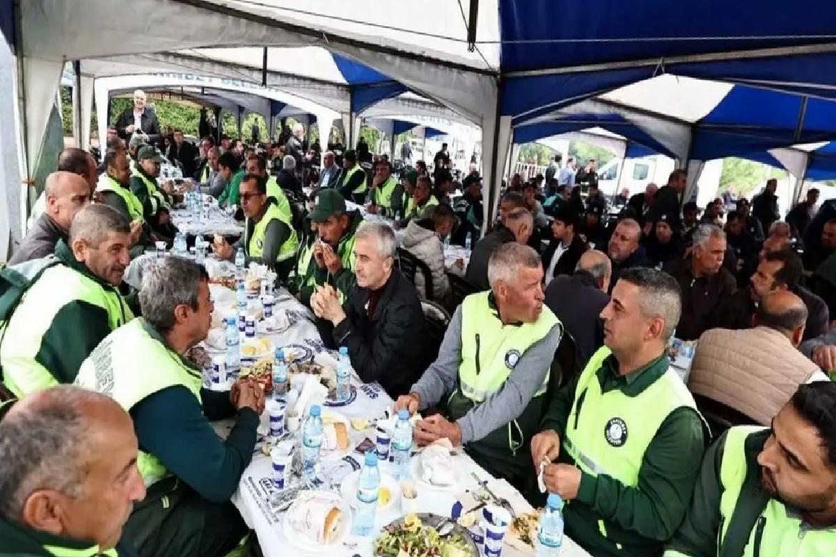 Gaziantep’te belediyeler 1 Mayıs’ı kutladı