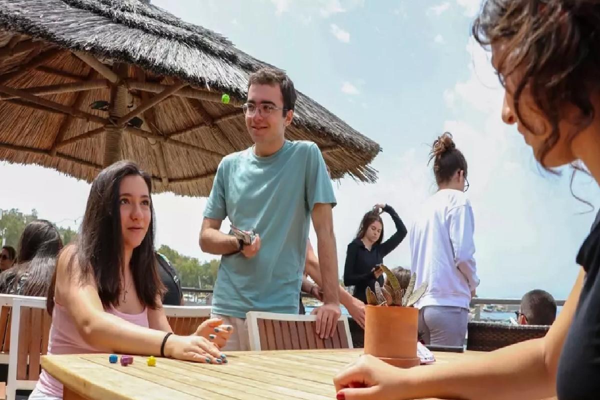 Gençler Geleneksel Oyunları İzmir’de Öğrendi