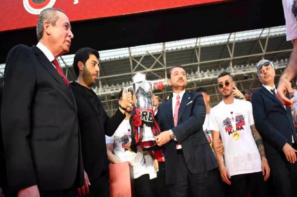 Gençlerbirliği Süper Lig’e Yükseldi