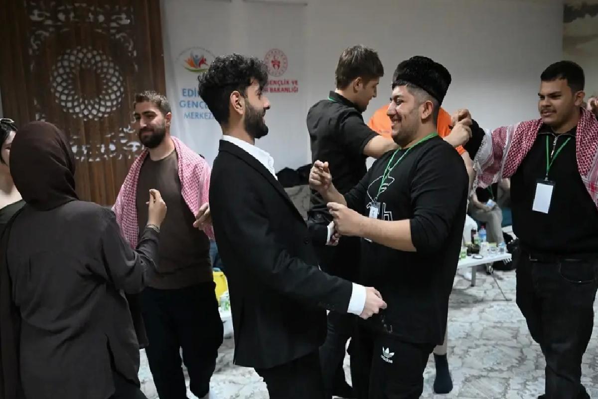 Gençlerden Bağımlılıkla Mücadele İşbirliği