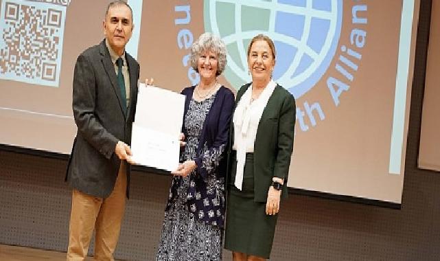 Gezegen sağlığı alanında çalışmalar yapan Prof. Dr. Teddie Potter konferans verdi