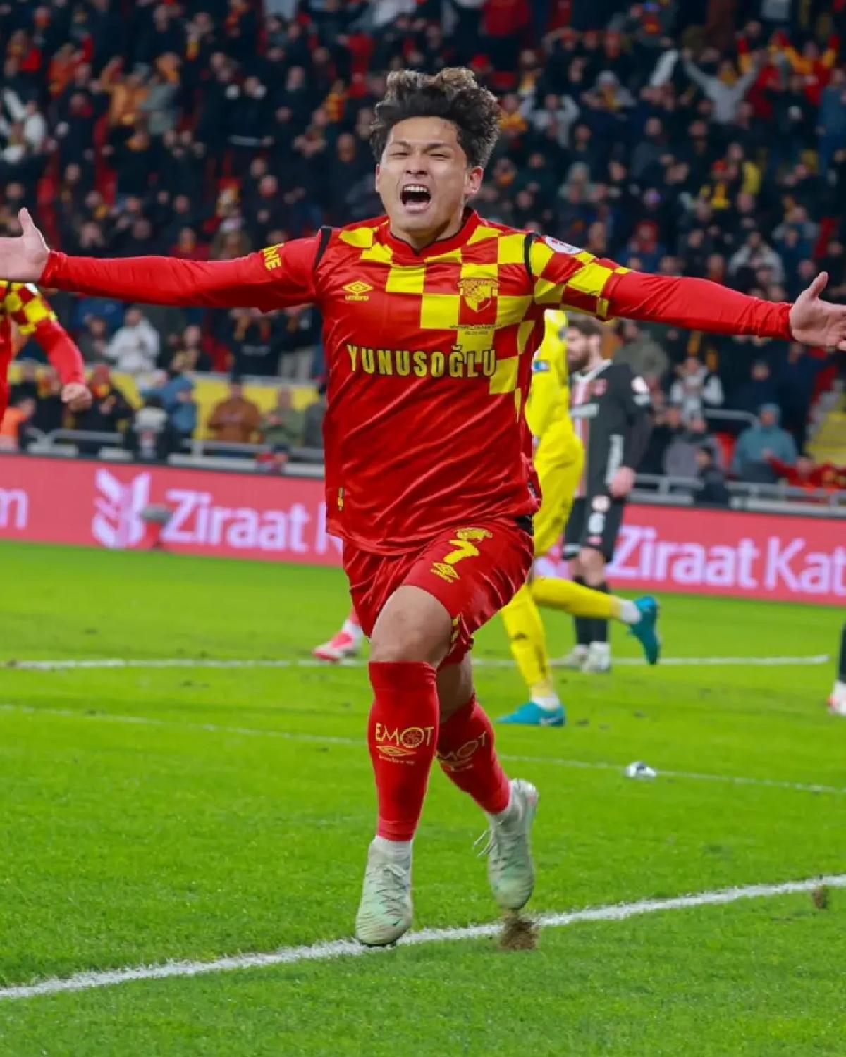 Göztepe Gelecek Sezon Hazırlıklarına Başladı