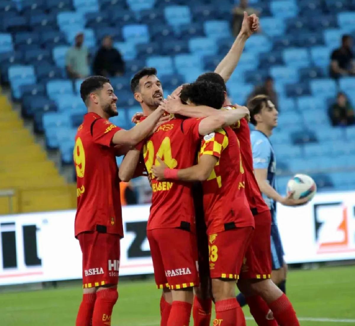Göztepe İlk Yarıda Önde