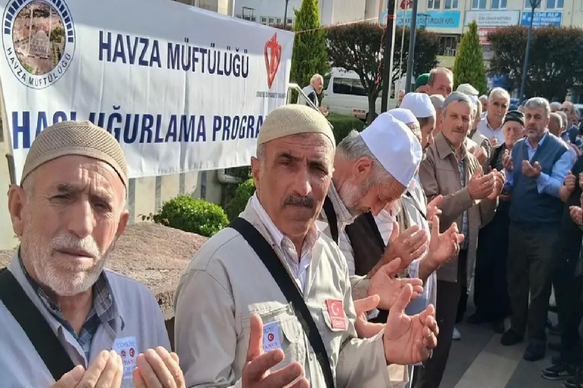 Hacı Adayları Kutsal Topraklara Uğurlandı