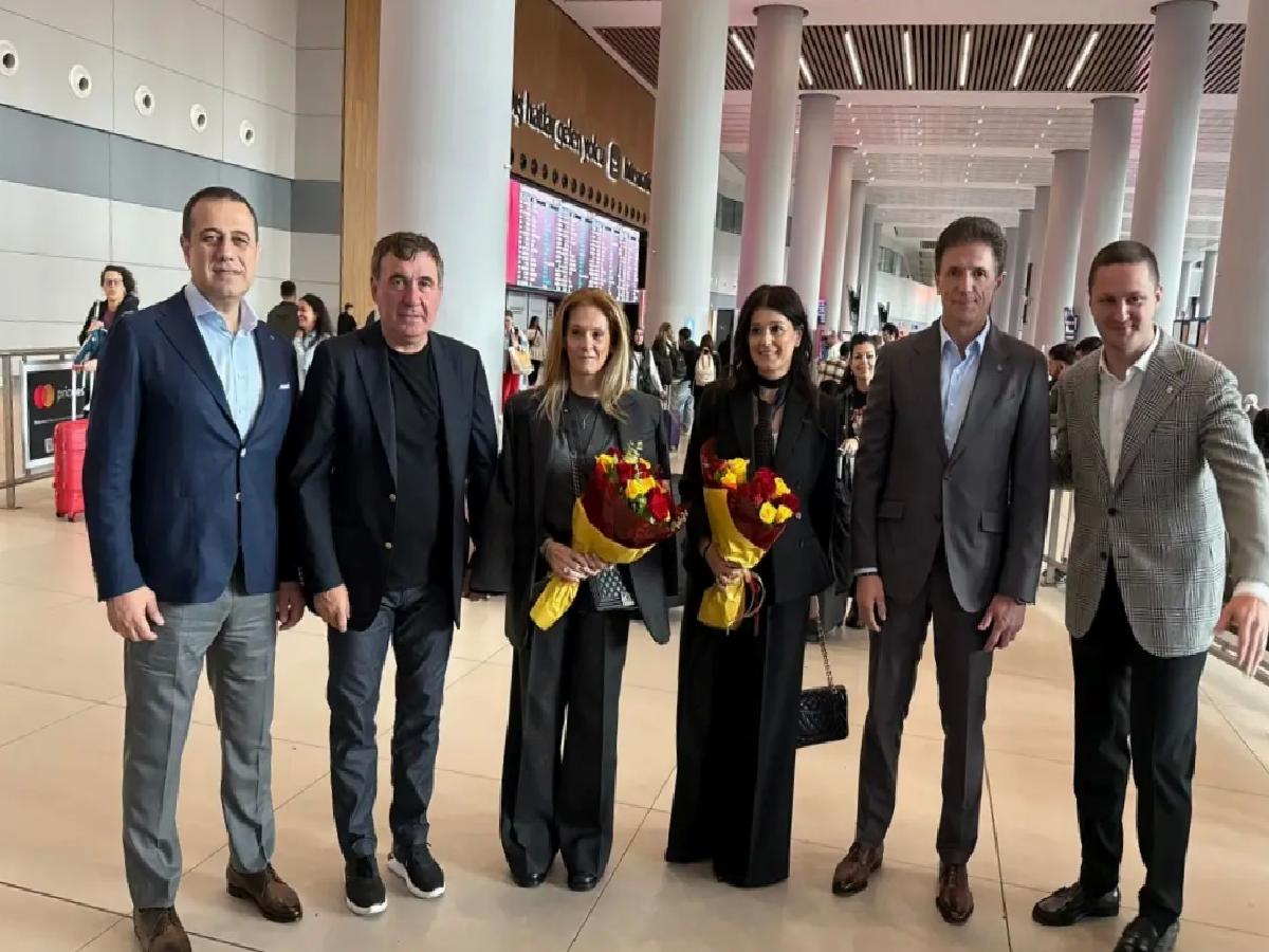 Hagi ve Popescu İstanbul’da