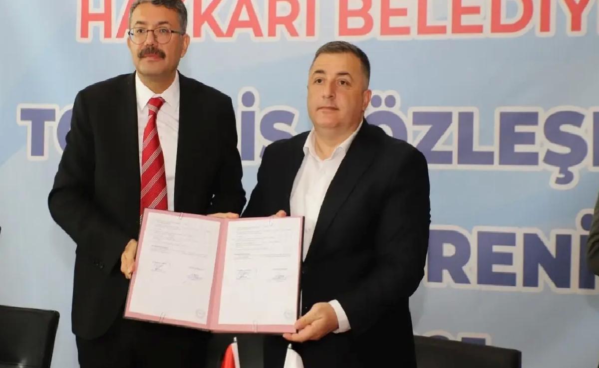 Hakkari Belediyesi ile Hizmet-İş Arasında Sözleşme İmzalandı