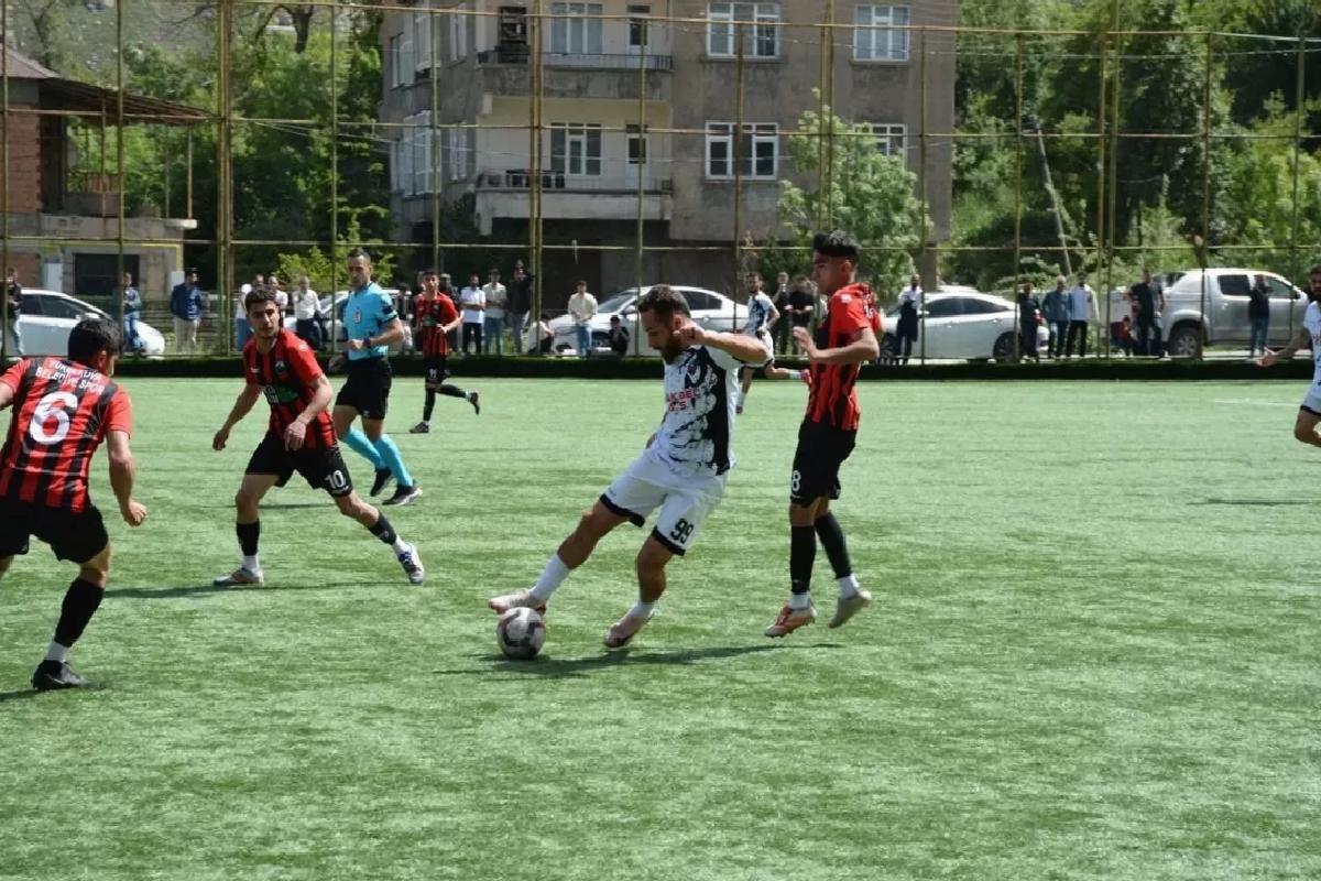 Hakkari Zap Spor Barajda Galip