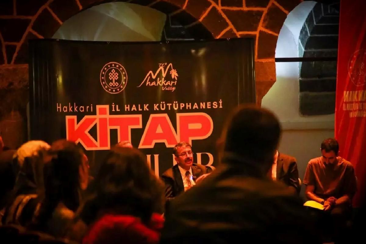 Hakkari’de Gençlerle Kitap Okuma Etkinliği