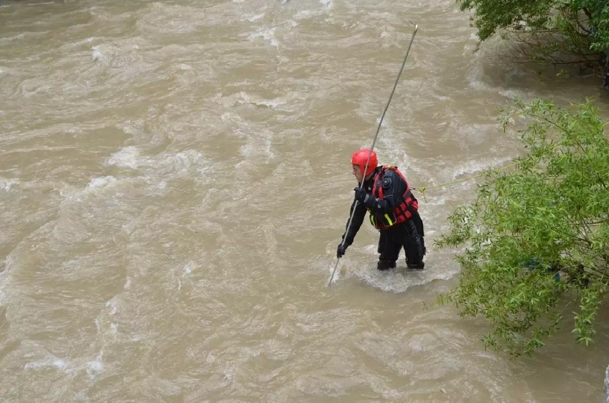 Hakkari’de Kayıp Genç İçin Arama Devam Ediyor