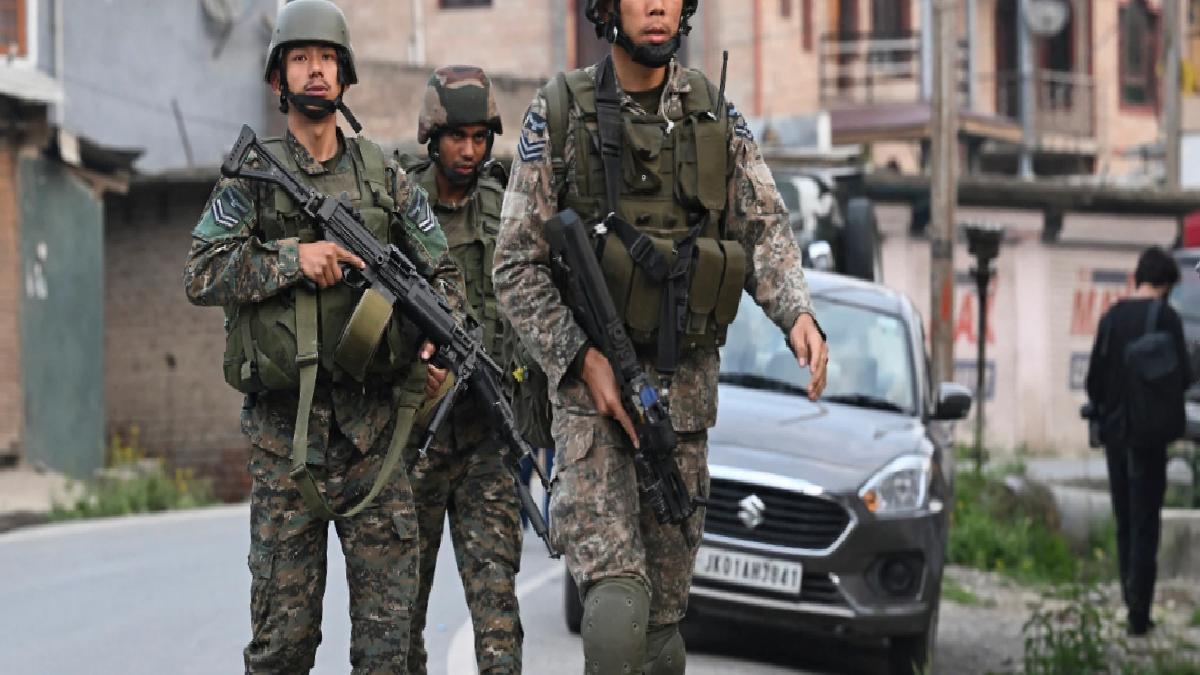 Hindistan, Pakistan’a yönelik misilleme saldırılarına hazırlanıyor
