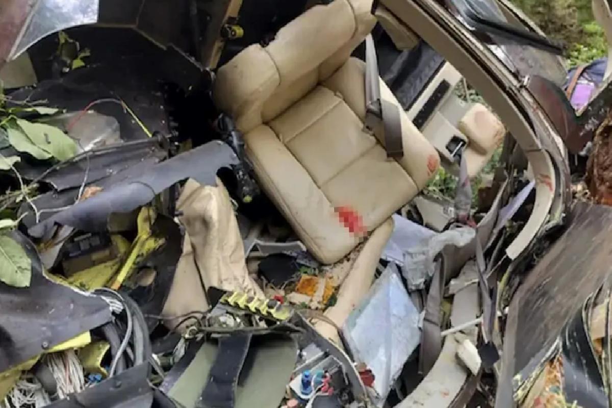 Hindistan’da helikopter düştü: 5 ölü, 2 yaralı