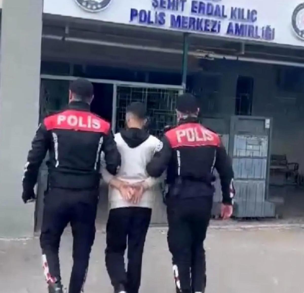 Hırsızlık suçlusu İzmir’de yakalandı