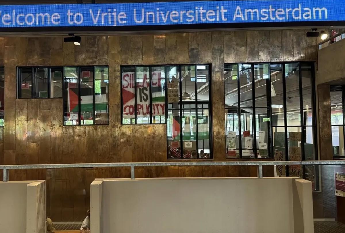 Hollanda’da Filistin Destekçileri Eylemde