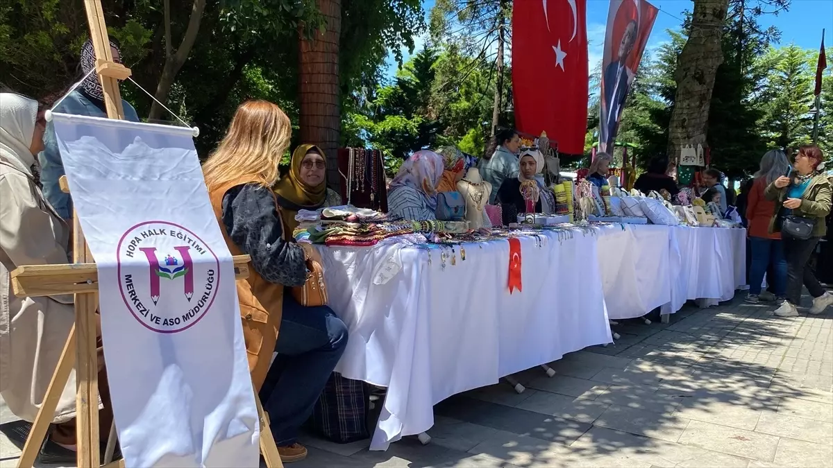 Hopa’da Aile Şenliği Düzenlendi