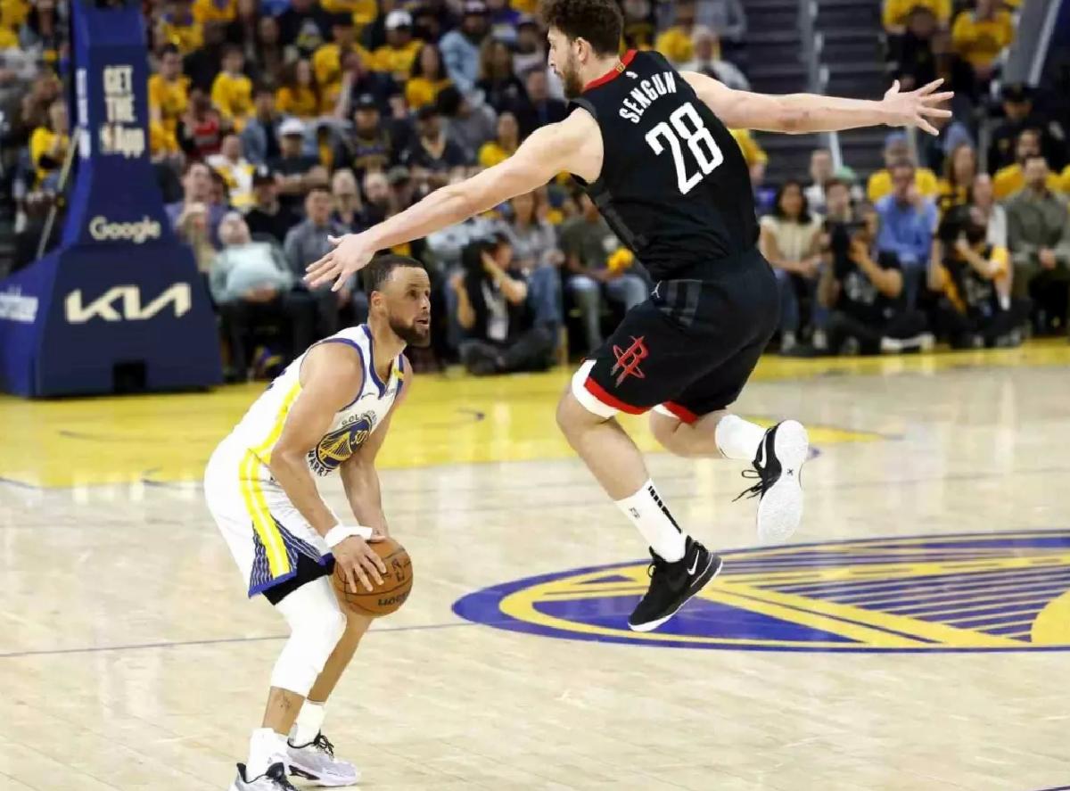 Houston Rockets, Play-off Serisini Eşitledi