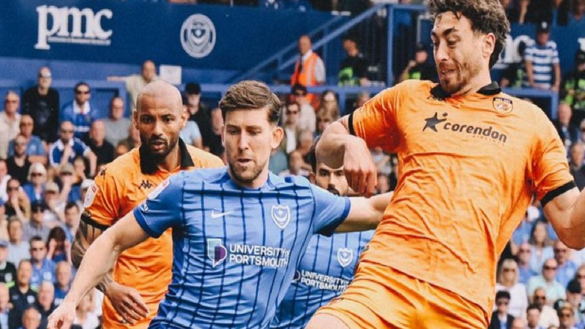 Hull City, İngiltere Championship’te kaldı