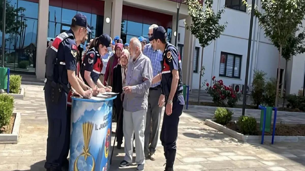 Huzurevinde Deprem Tatbikatı Yapıldı