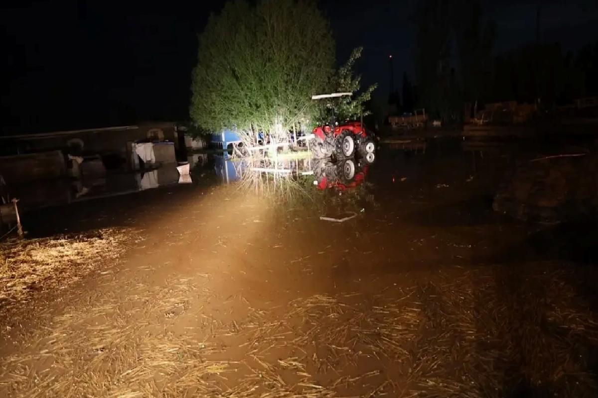 Iğdır’da Sağanak Sebebiyle Ulaşım Aksadı