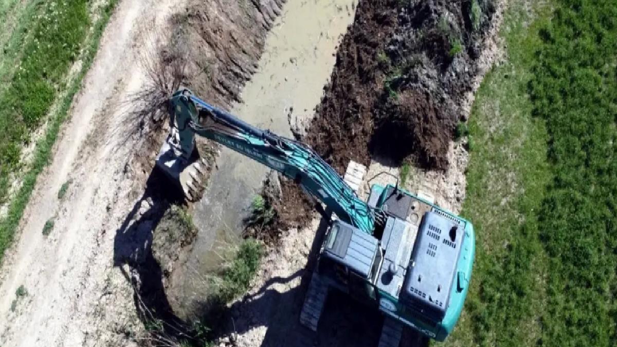 Iğdır’da Sulama Kanalları Temizleniyor