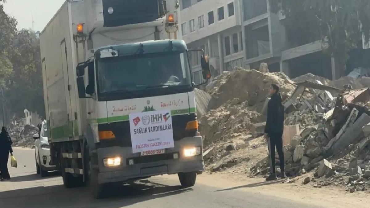 İHH: İsrail, Gazze’de 1000’den fazla sağlık çalışanını şehit etti