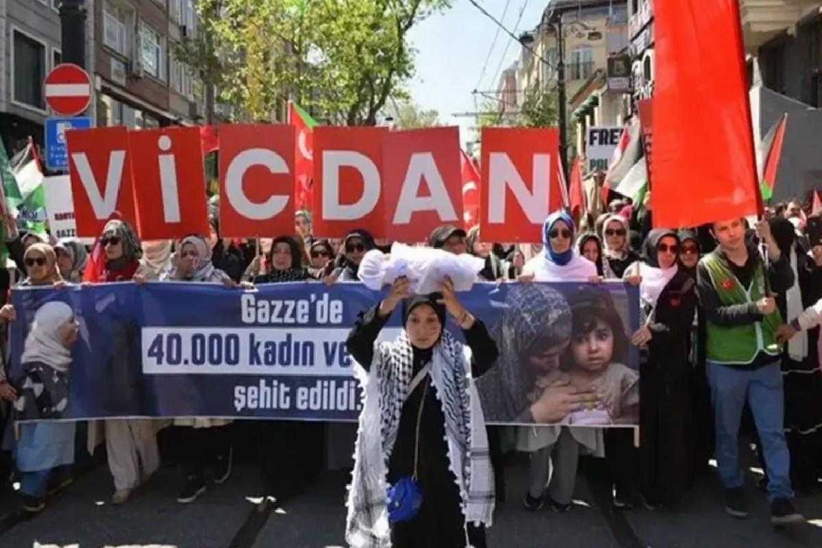İHH’dan Gazze’ye Destek Yürüyüşü