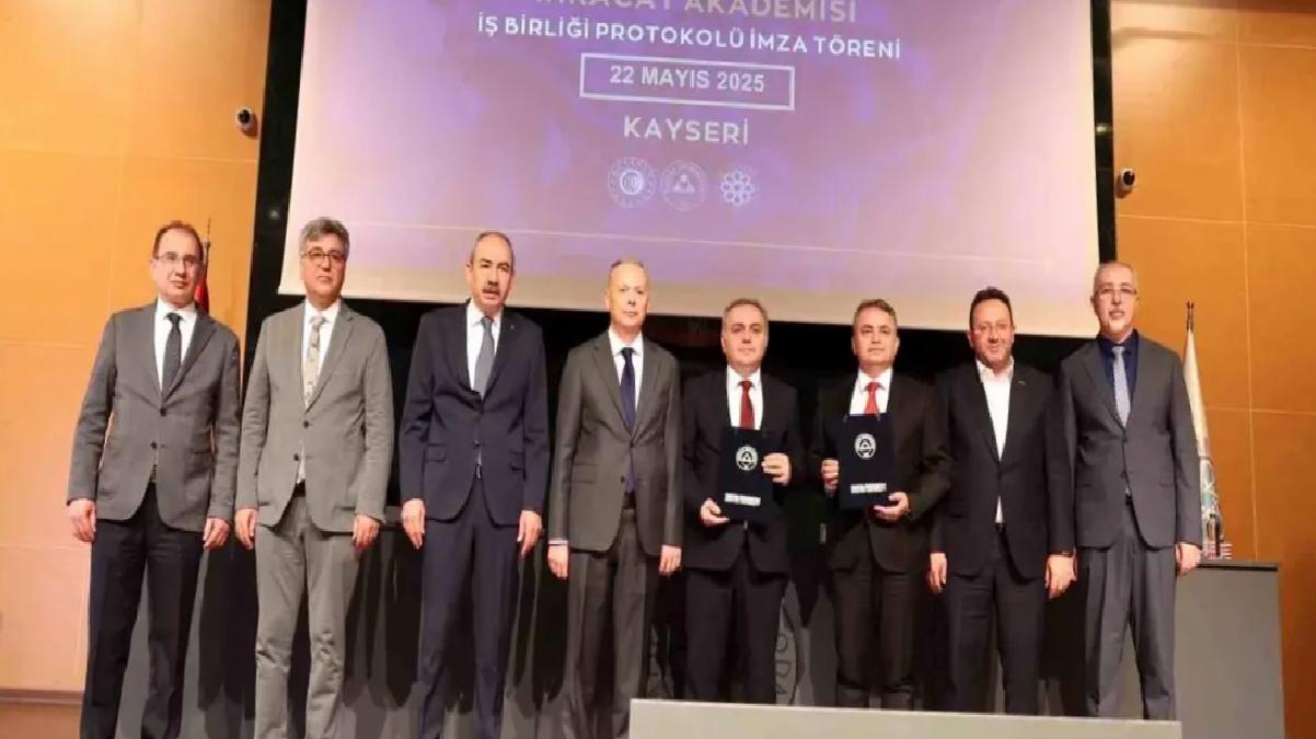 İhracat Akademisi ve Erciyes Üniversitesi’nden Protokol