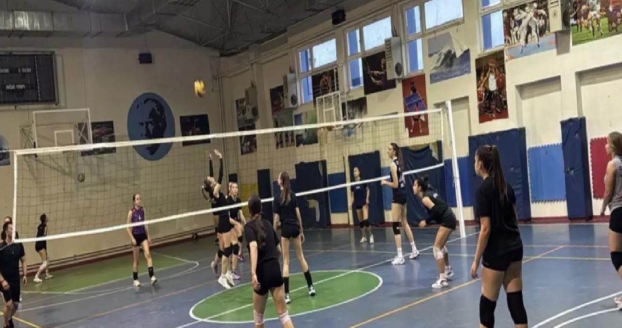İkizler Voleybolda Hedef Büyük!