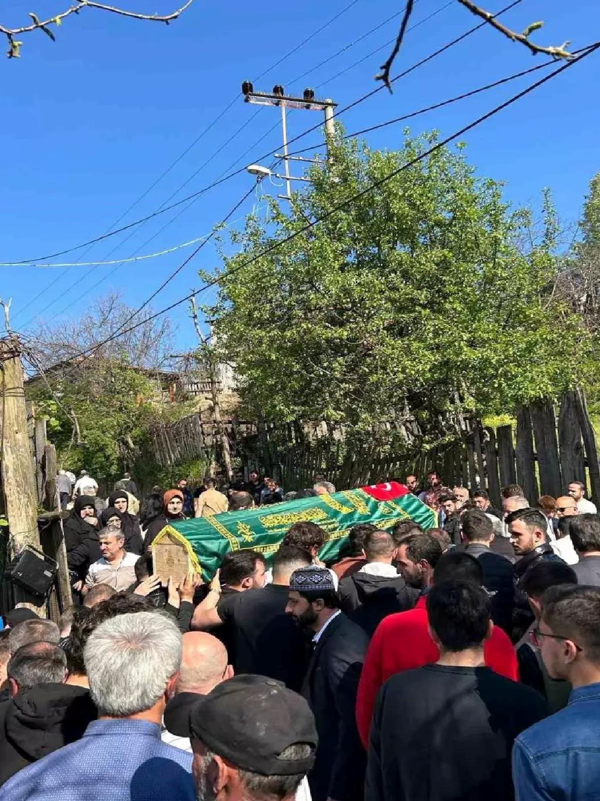 İnegöl’de Feci Kaza, Genç Sürücü Hayatını Kaybetti