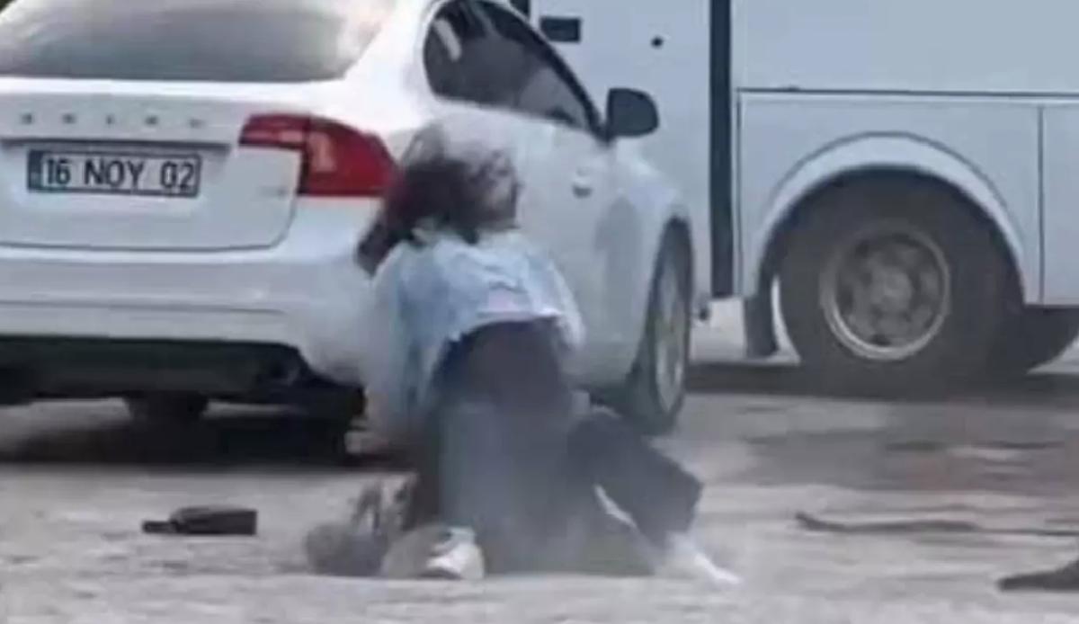 İnegöl’de Genç Kızlar Arasında Kavga