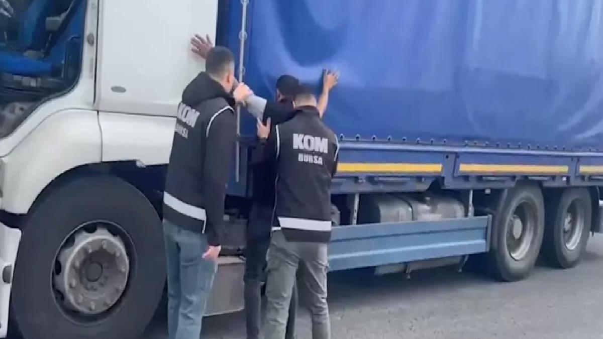İnegöl’de Kaçak Makaron Operasyonu