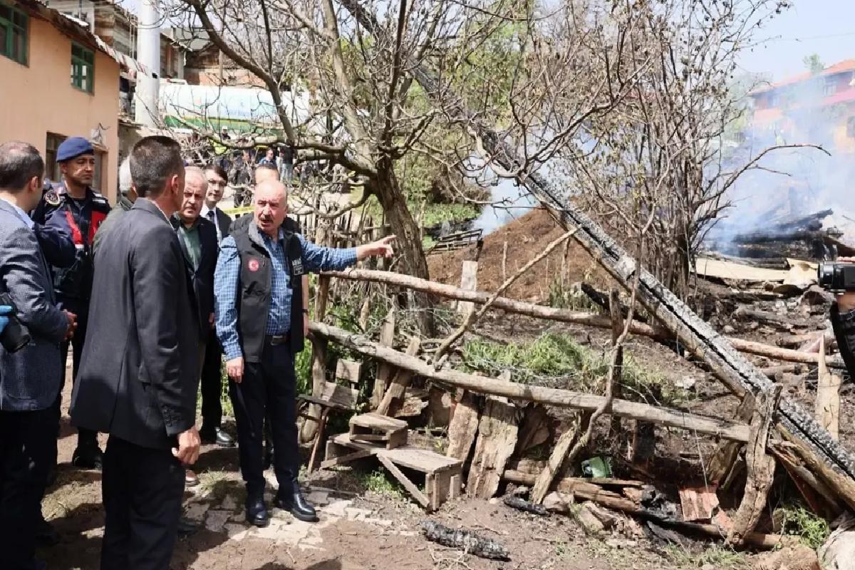 İskilip’te Yangın: 3 Ev Kullanılamaz Hale Geldi