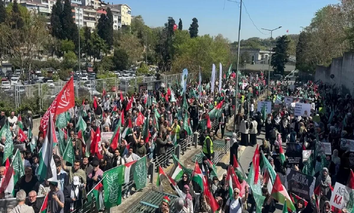 İstanbul’da ABD’ye Protesto