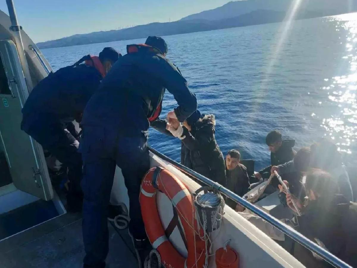 İzmir’de 67 Göçmen Kurtarıldı
