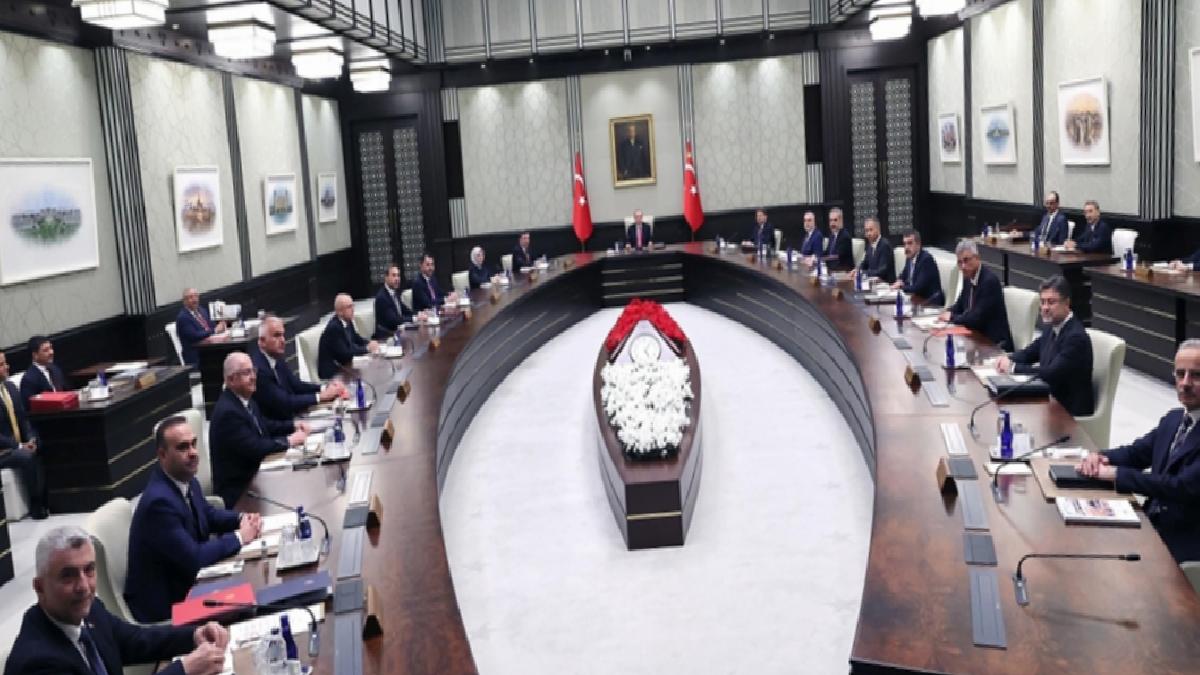 Kabine toplanıyor: Ana gündem maddesi Terörsüz Türkiye
