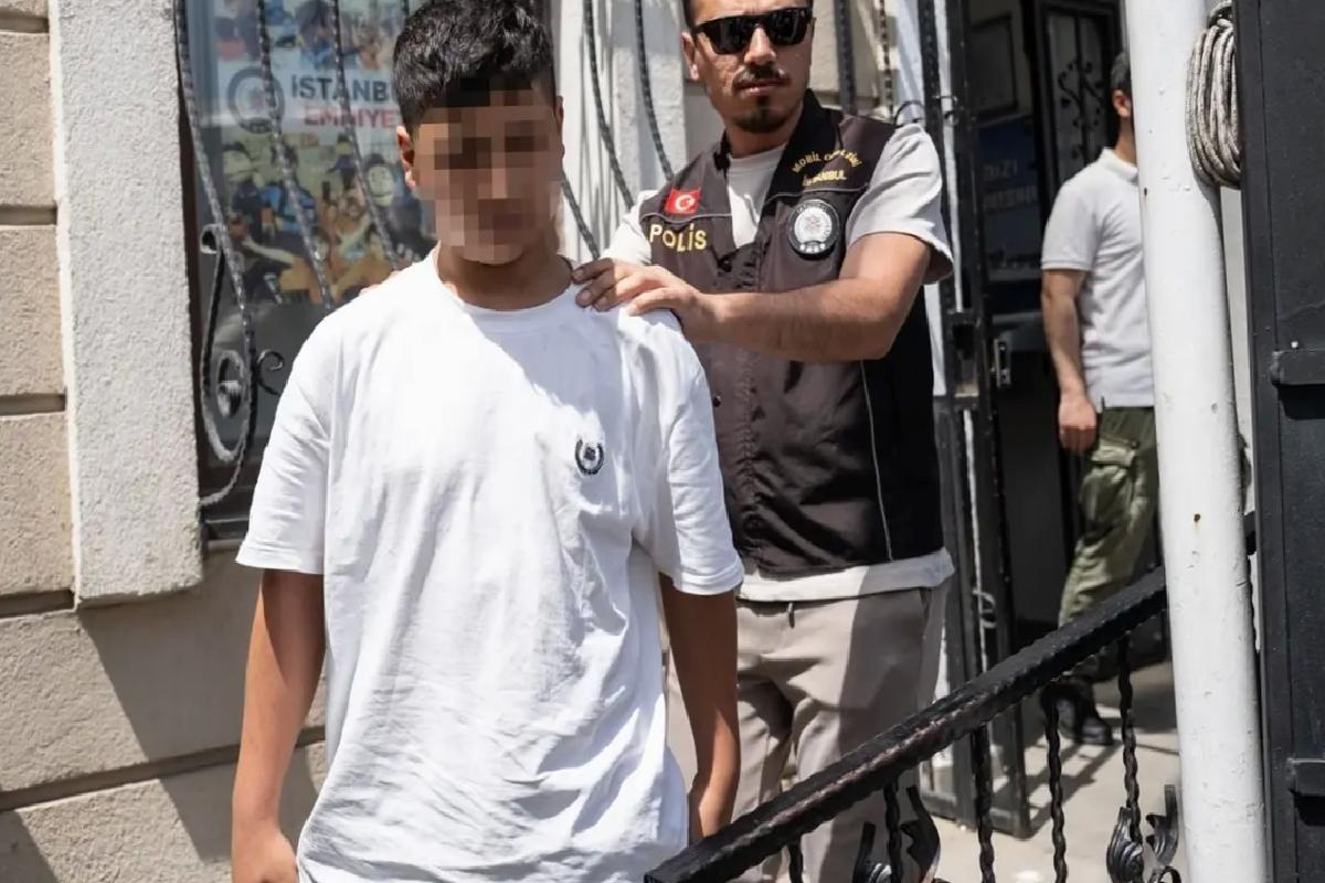 Kadıköy’de Bıçaklanma Olayı: İki Şüpheli Adliyeye Sevk Edildi