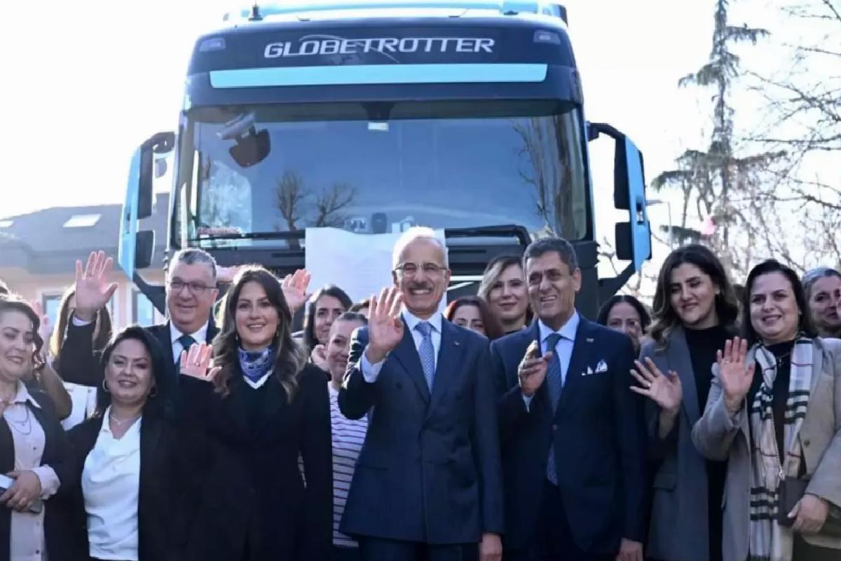 Kadın Sürücülere Resmi Teşvikler Başladı