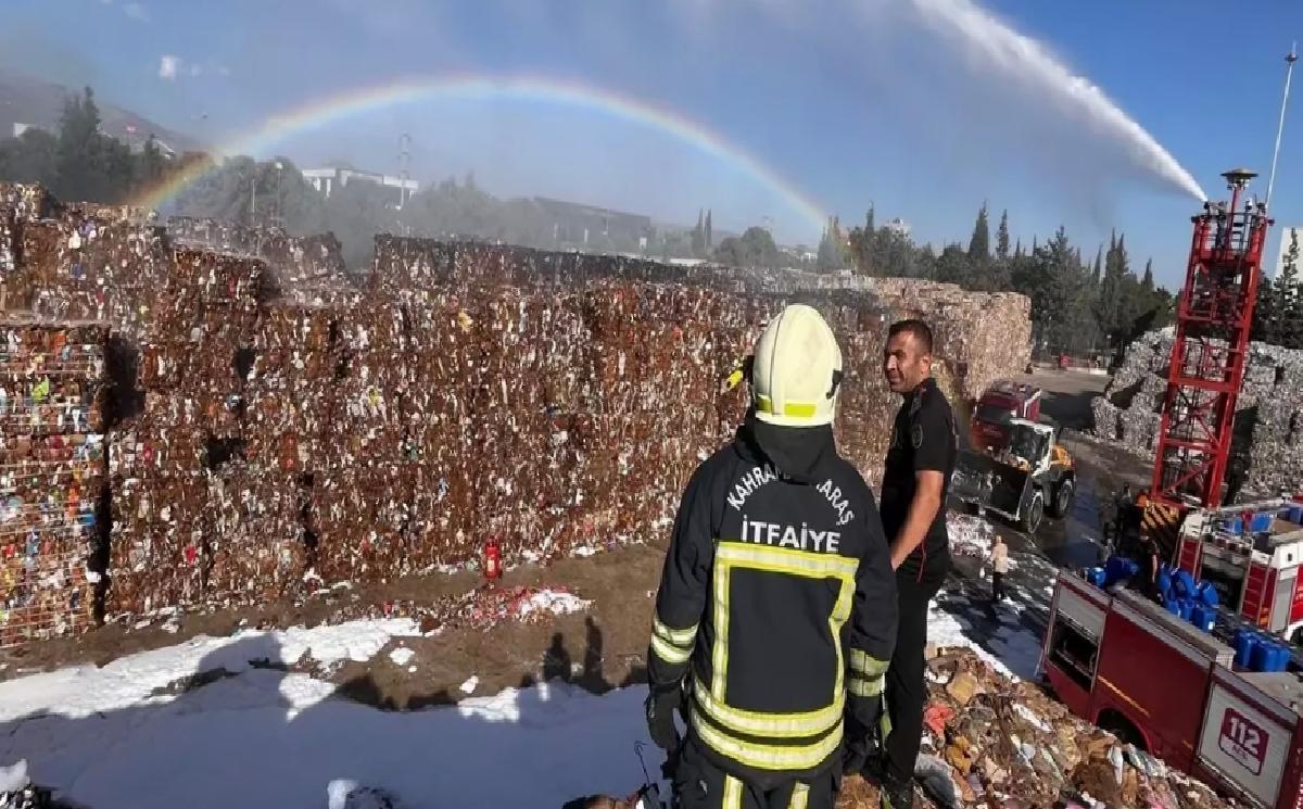 Kağıt Fabrikasında Yangın