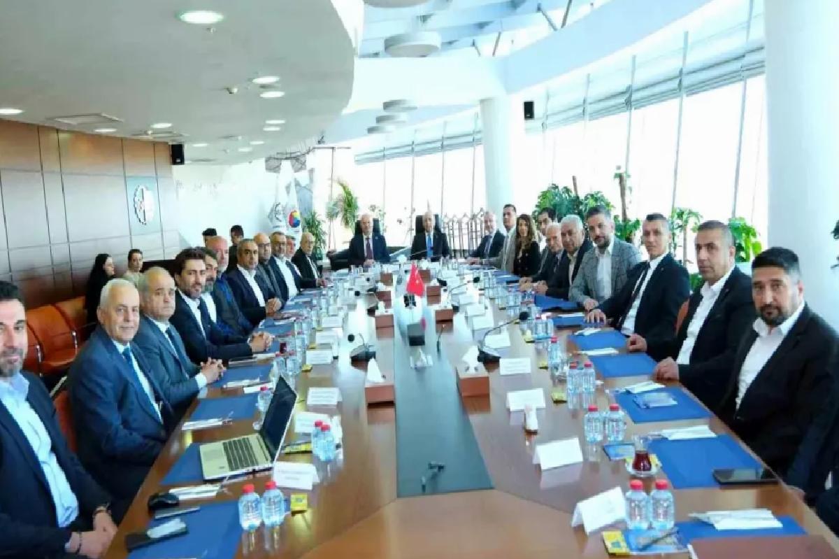 Kağıt ve Baskı Sektöründe Güç Birliği Toplantısı