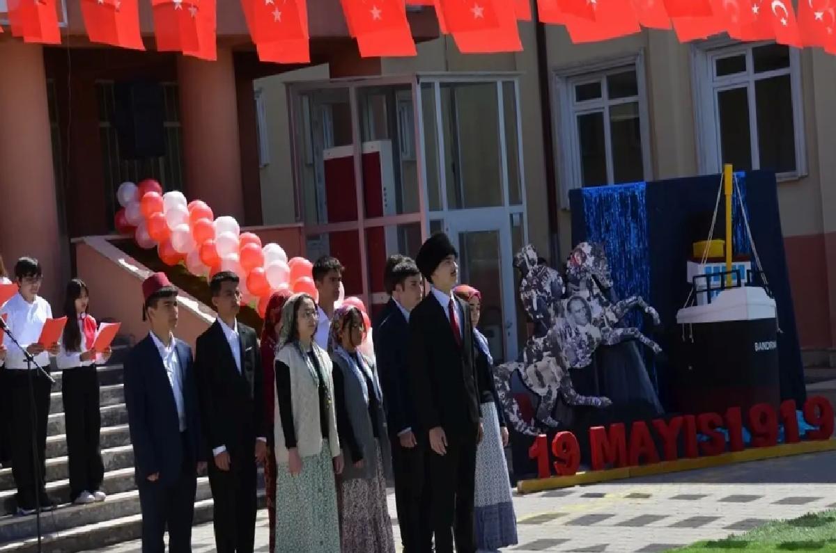 Kahramankazan’da 19 Mayıs Töreni Yapıldı