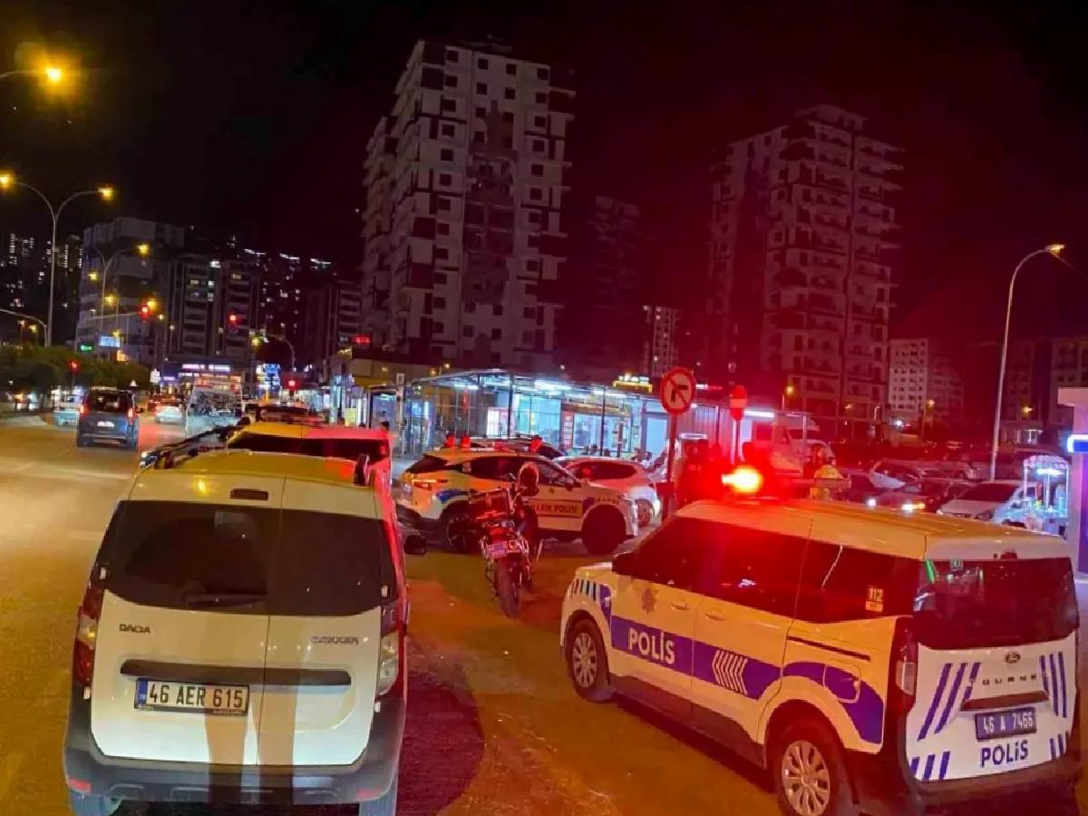 Kahramanmaraş’ta Ehliyetsiz Sürücü Polise Çarptı