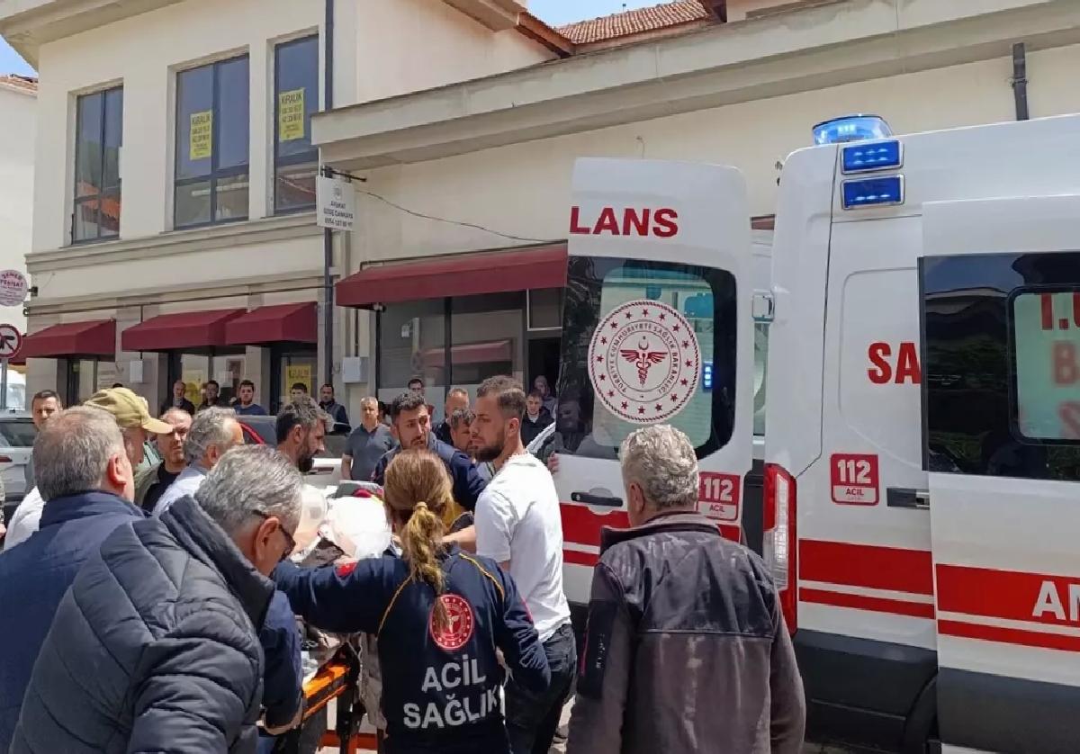 Kahvehanede Kalp Krizi Geçiren Adam Hayata Döndü
