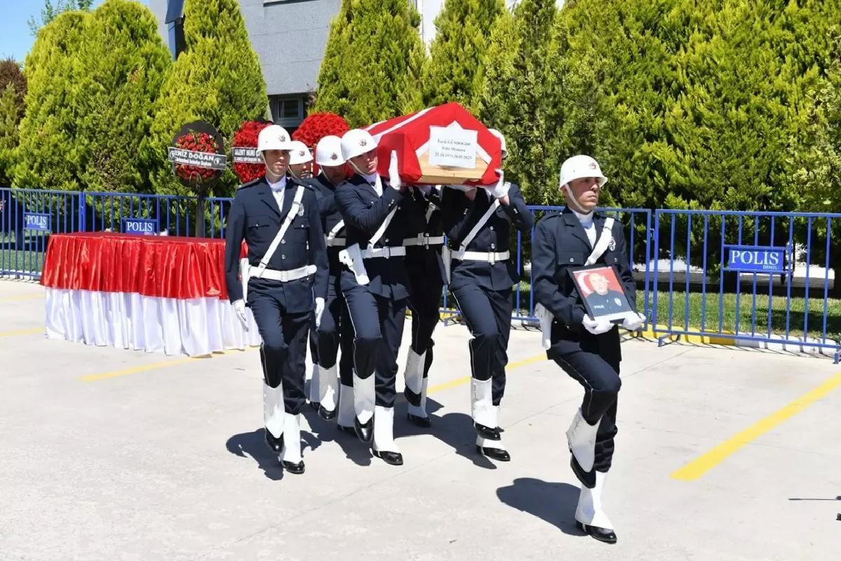 Kalp Krizi Nedeniyle Polis Memuru Hayatını Kaybetti