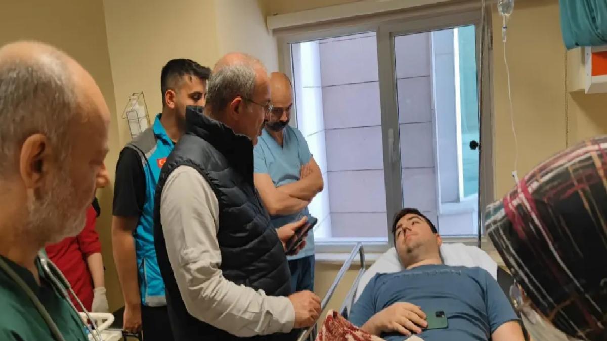 Kamyon Devrildi, 8 Ölü 21 Yaralı