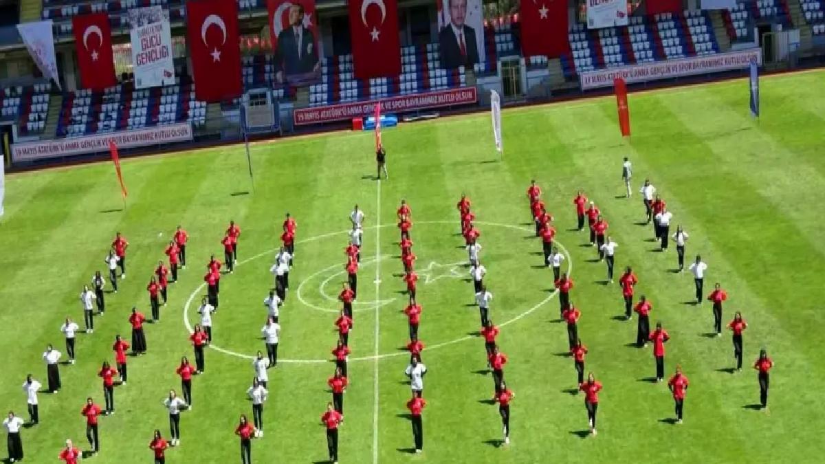 Karabük’te Coşkulu 19 Mayıs Kutlaması