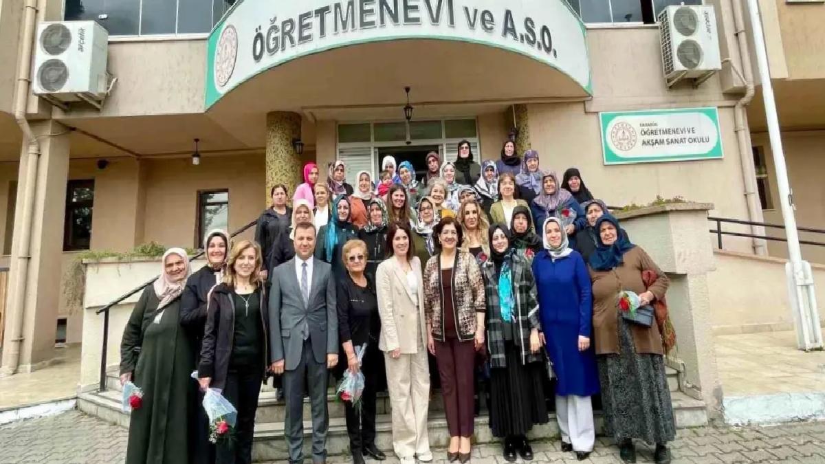 Karabük’te şehit anneleri yemekte buluştu