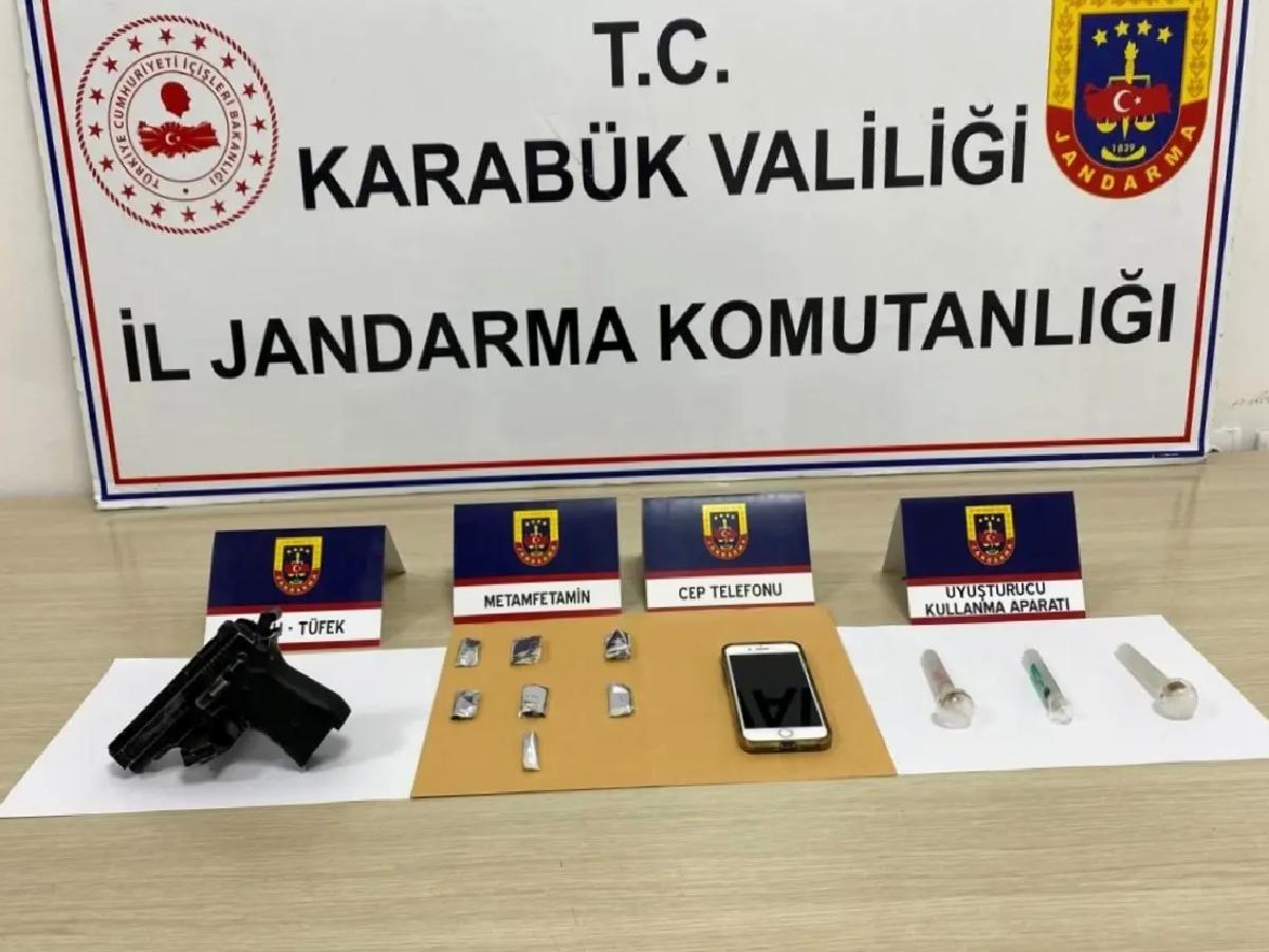 Karabük’te Uyuşturucu Operasyonu: 9 Gözaltı