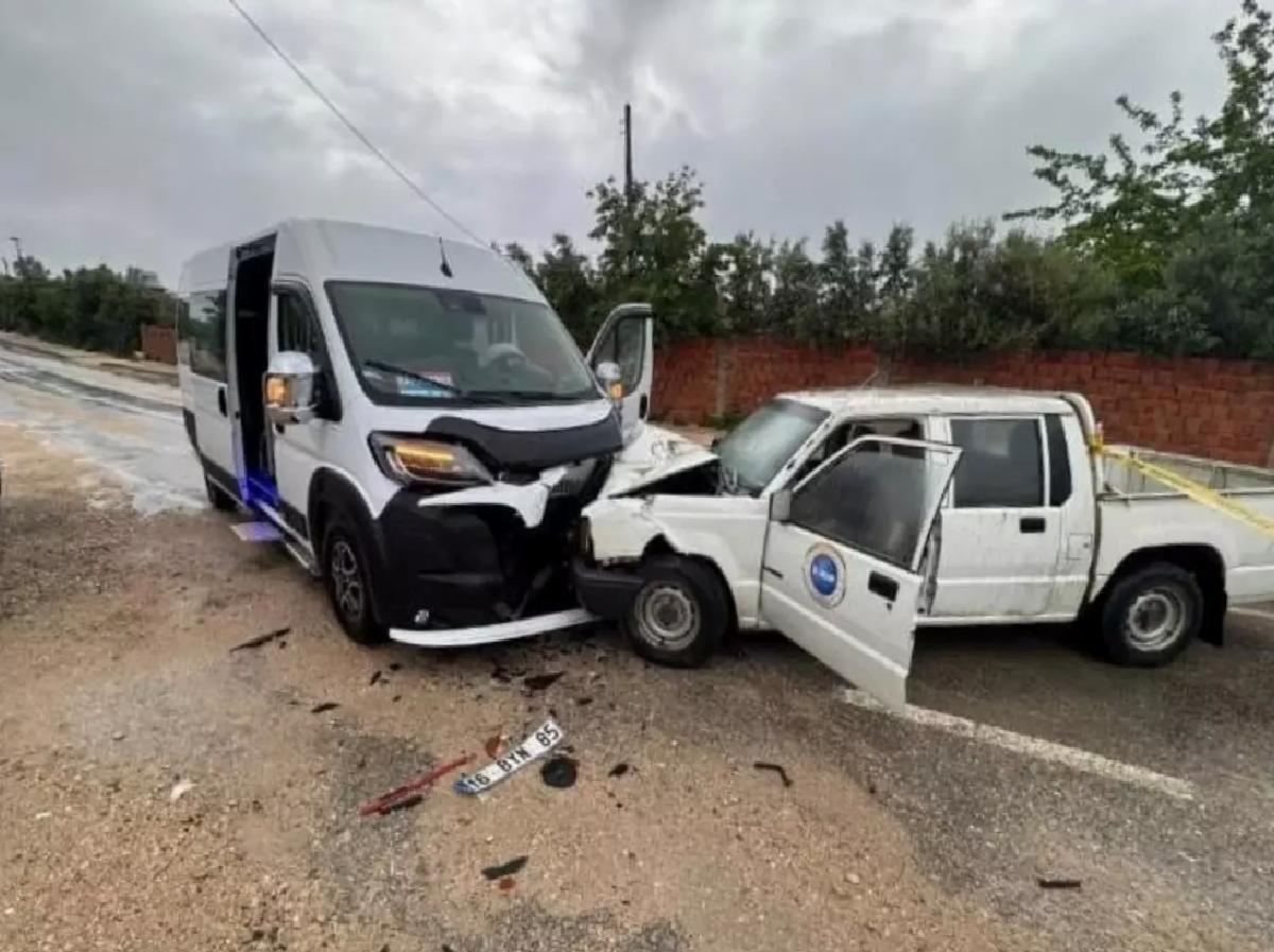 Karacabey’de Feci Kaza: 1 Ölü, 2 Yaralı