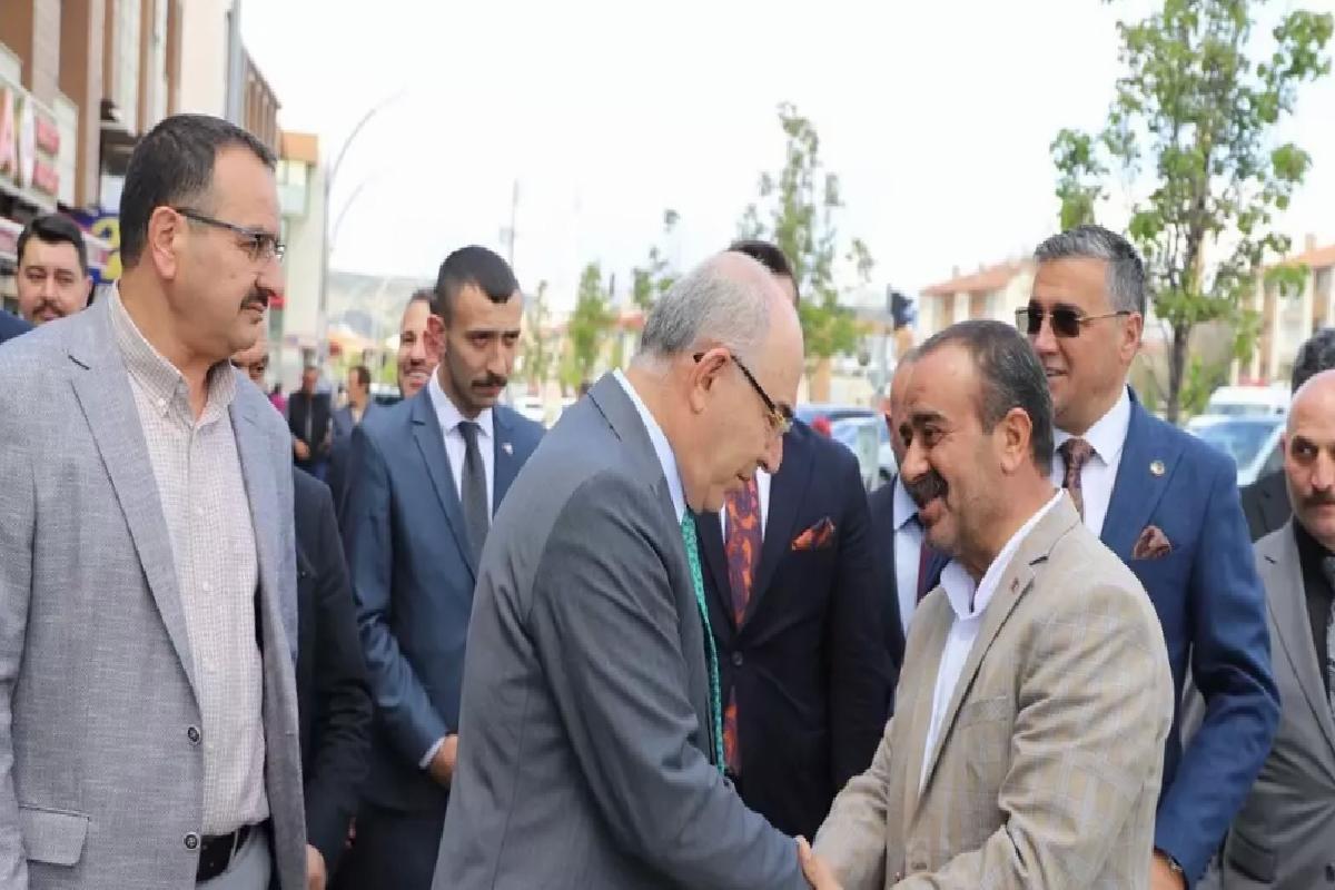 Karakaya Gölbaşı’nda Ziyaretlerde Bulundu